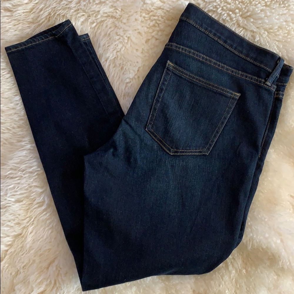 Gap Authentic True Skinny Dark Indigo Jeans